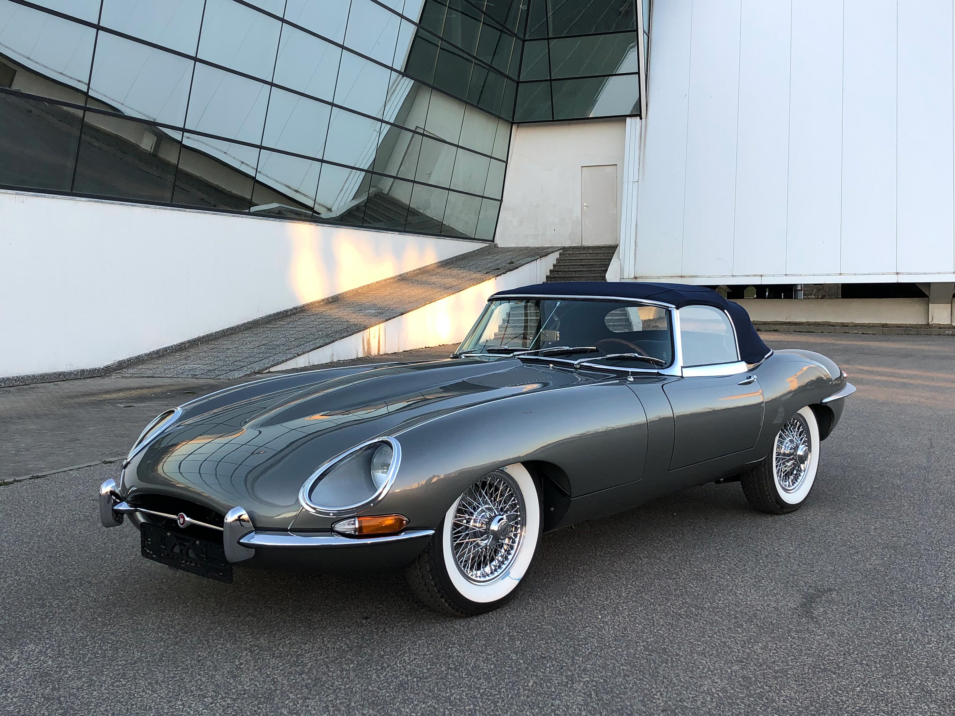 Jaguar E-type Series 1 1962