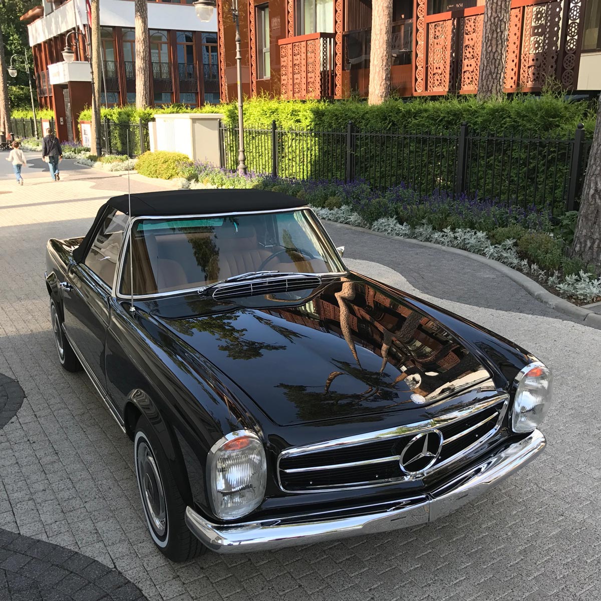 Mercedes Benz 280SL w113 automatic 1970