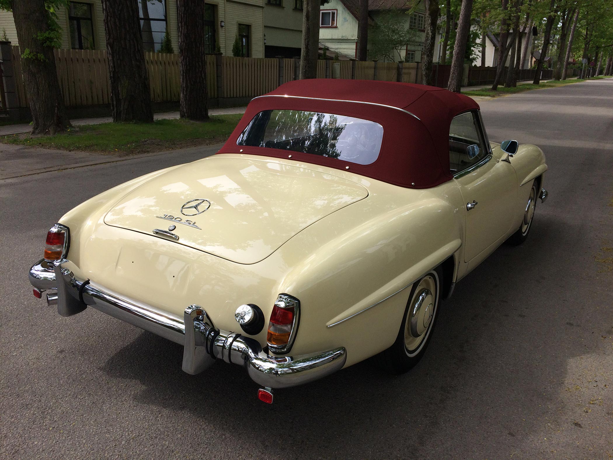 Mercedes 190SL