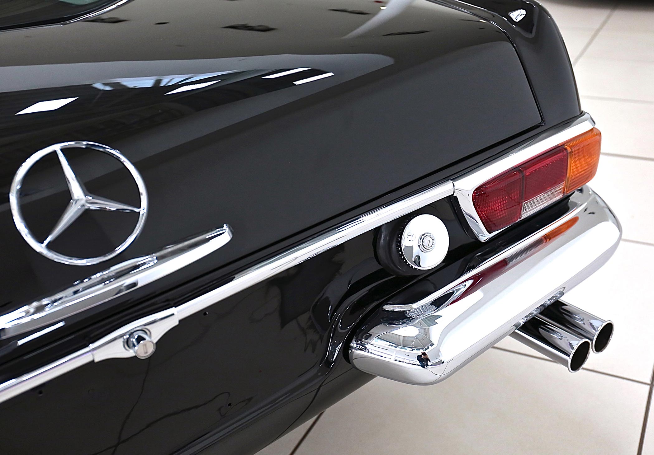 Mercedes Benz 280SL w113 automatic 1970