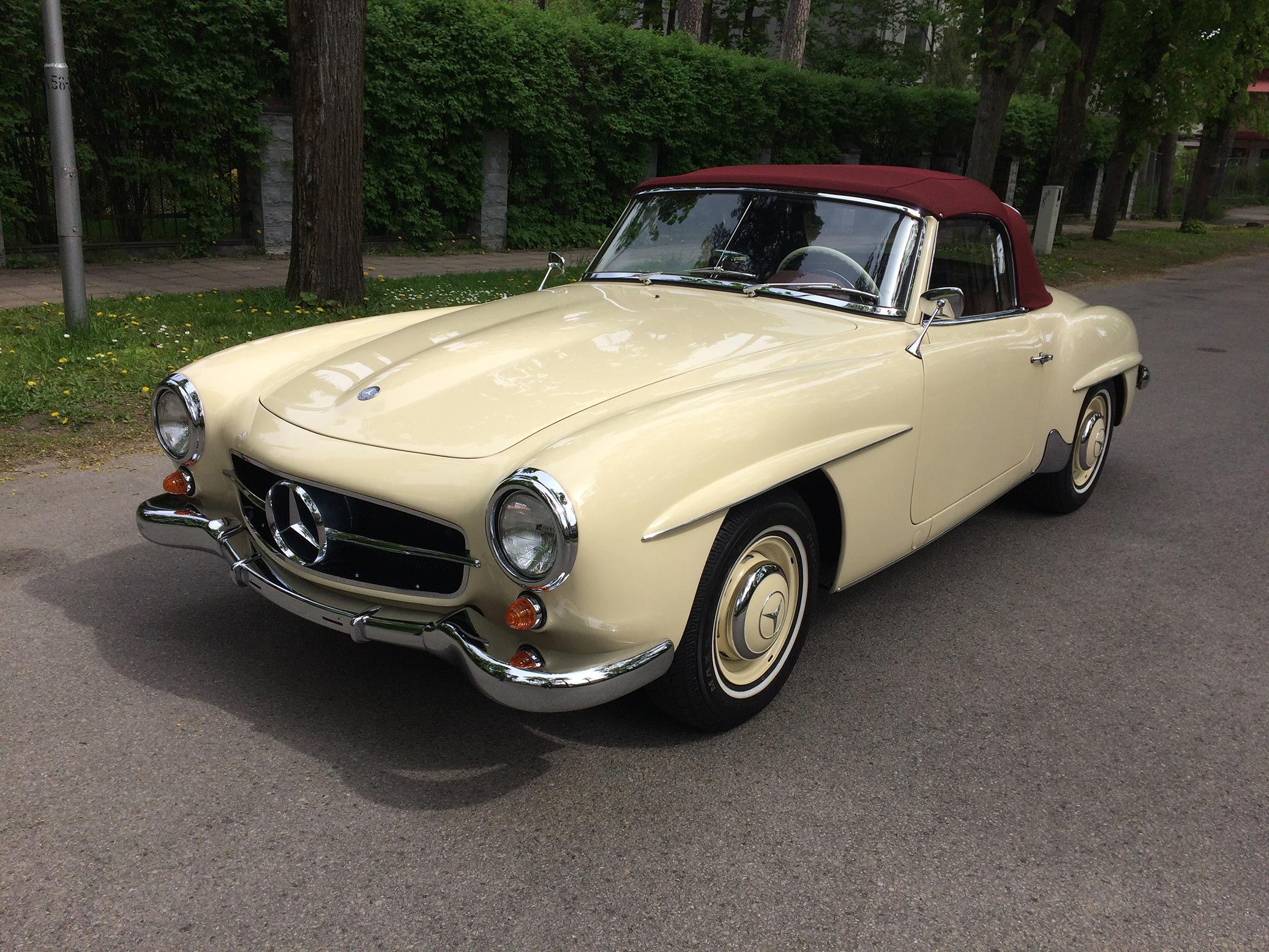 Mercedes 190SL