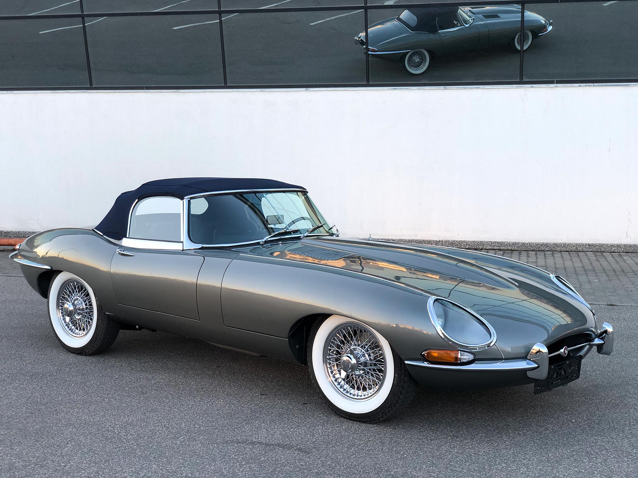 Jaguar E-type Series 1 1962