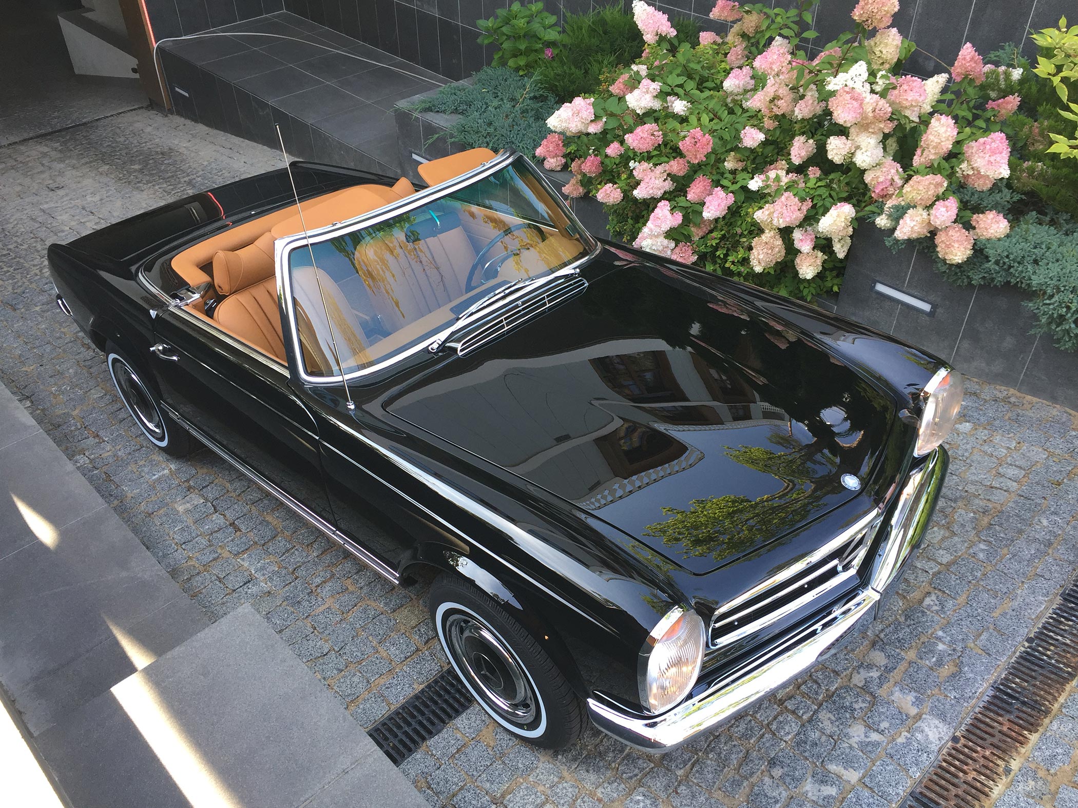 Mercedes Benz 280SL w113 automatic 1970