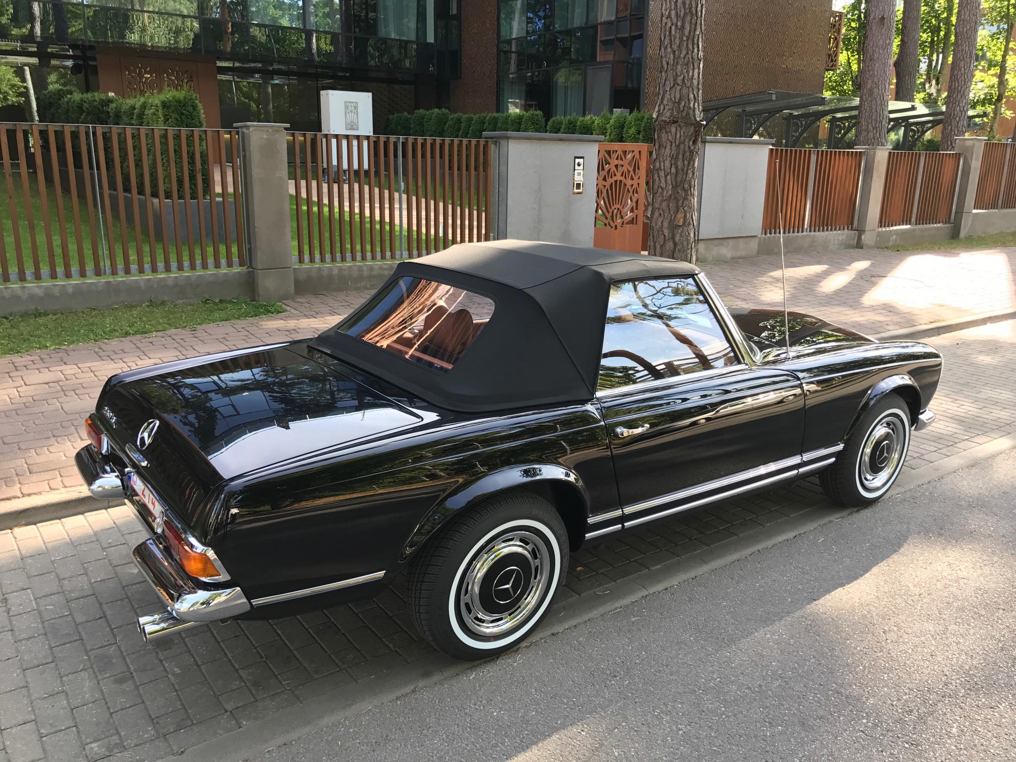 Mercedes Benz 280SL w113 automatic 1970