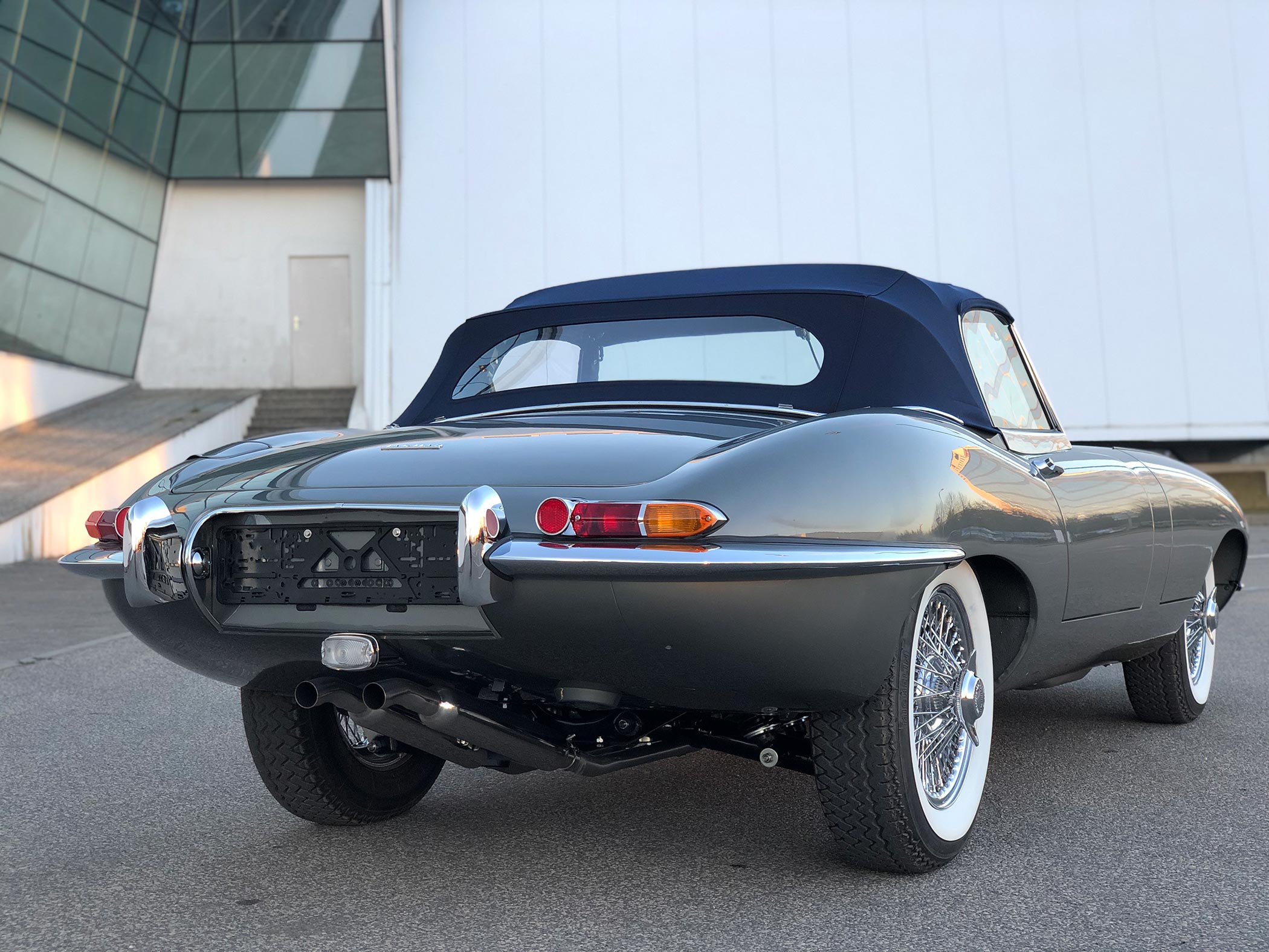 Jaguar E-type Series 1 1962