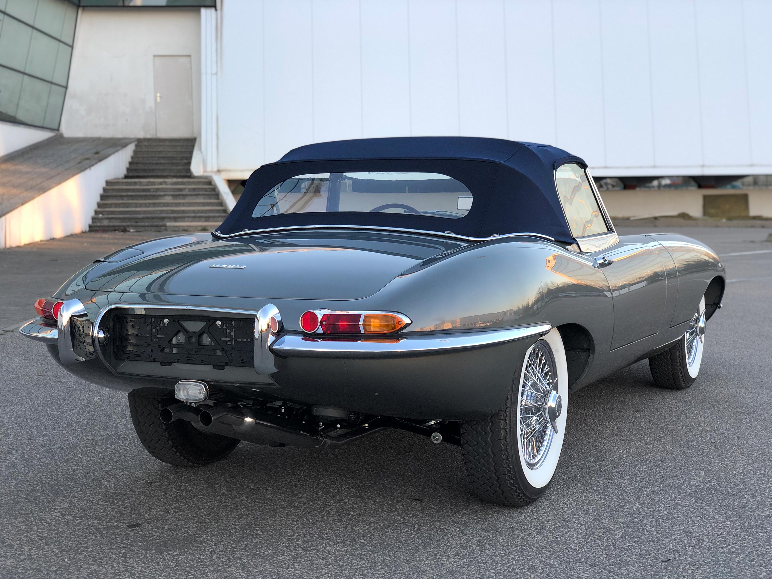 Jaguar E-type Series 1 1962