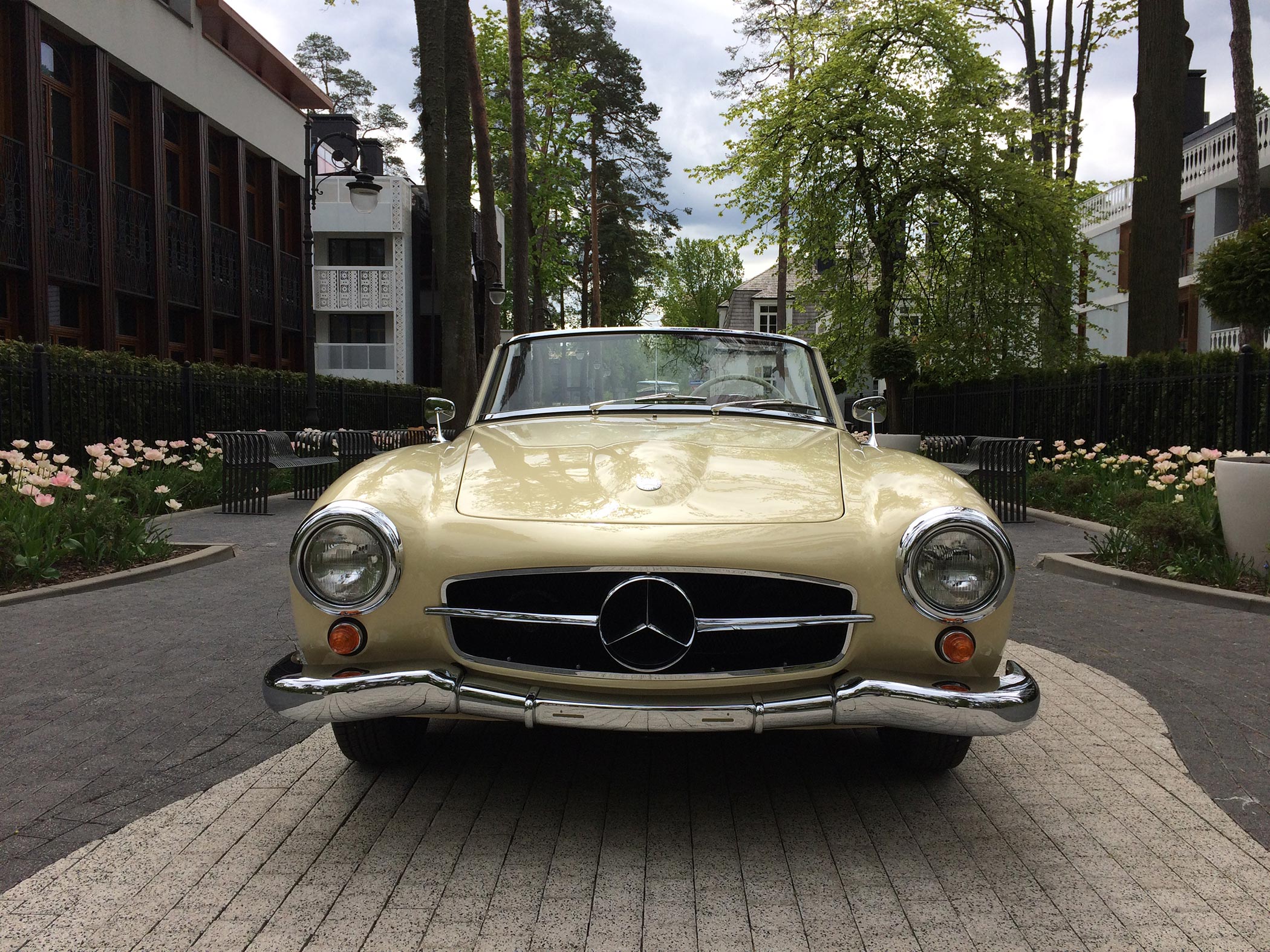 Mercedes 190SL