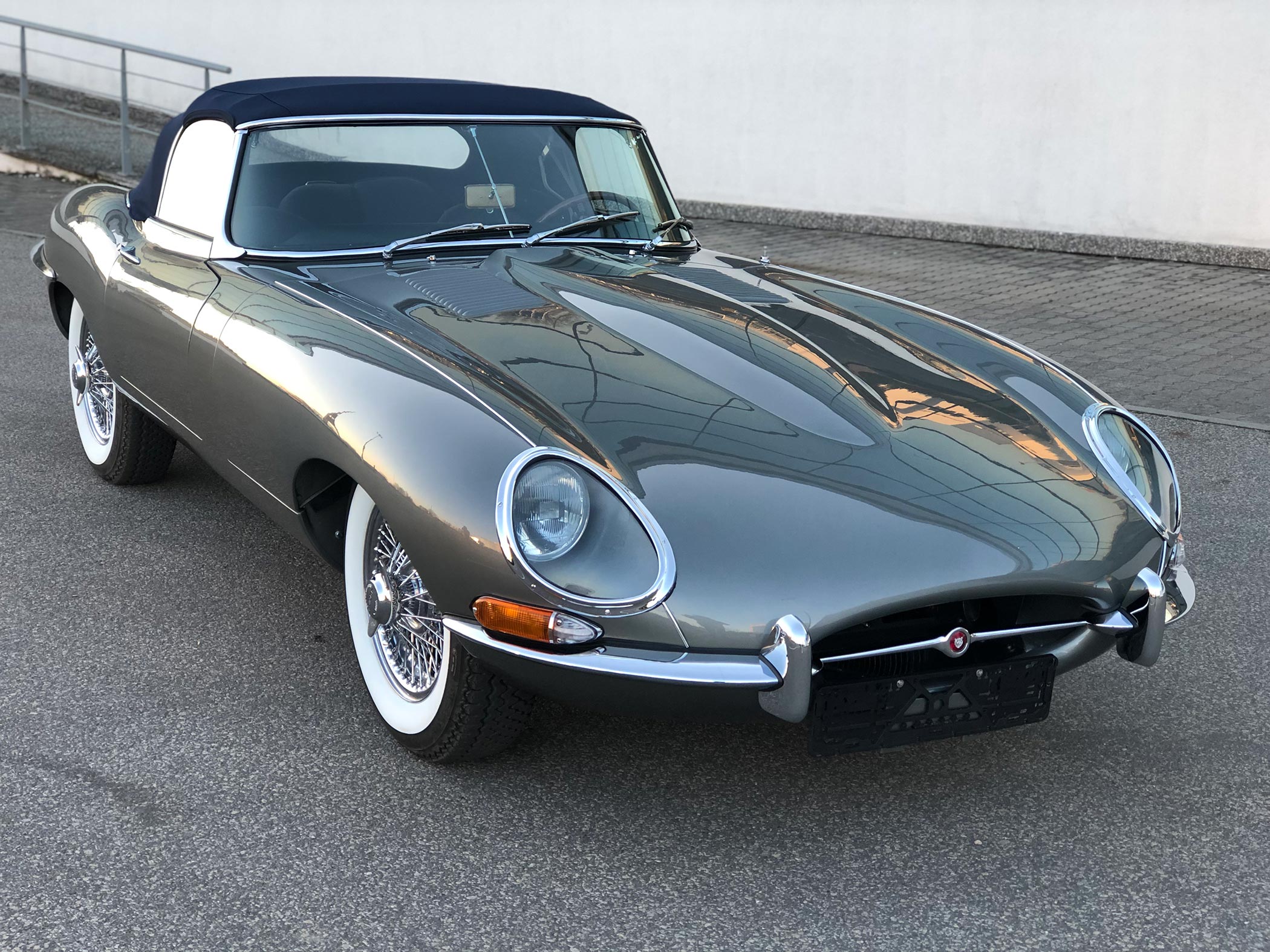 Jaguar E-type Series 1 1962