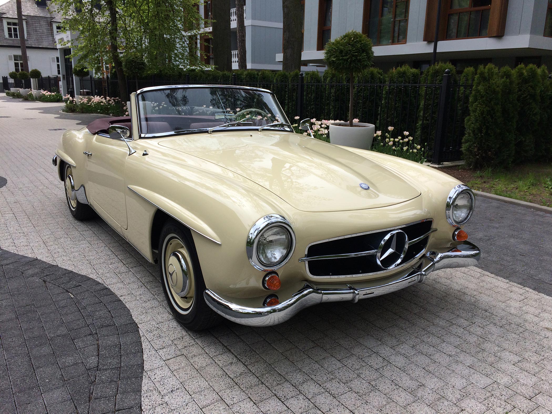 Mercedes 190SL