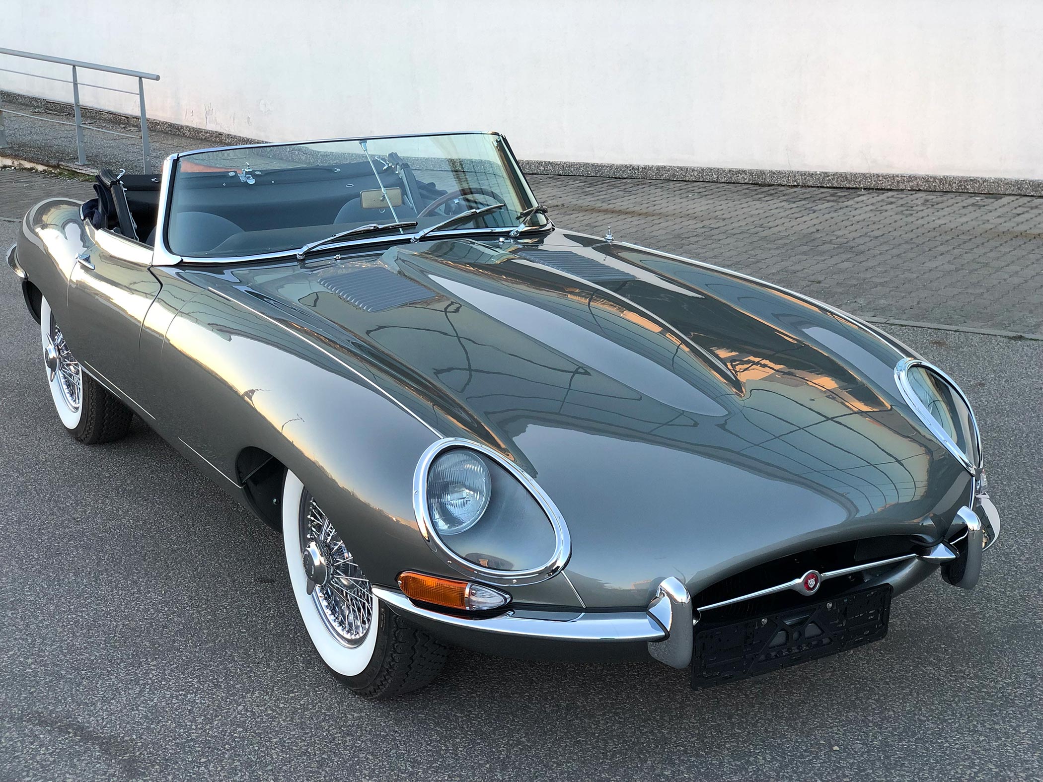 Jaguar E-type Series 1 1962