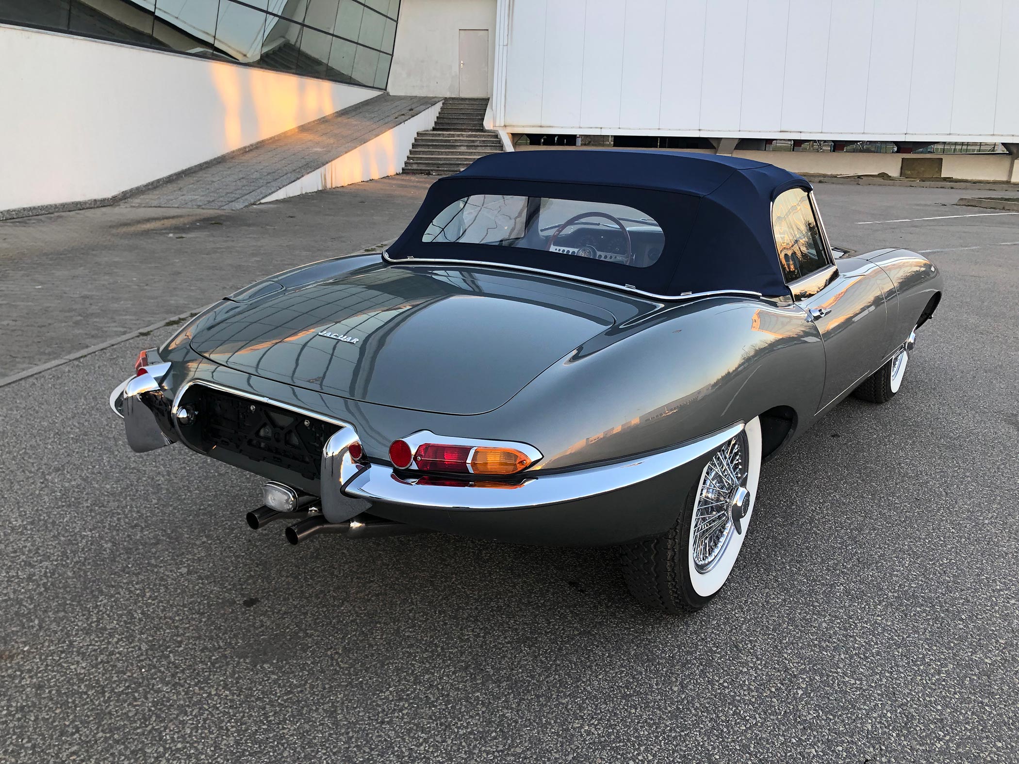 Jaguar E-type Series 1 1962