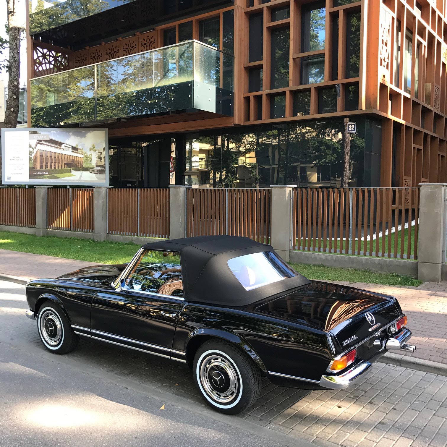 Mercedes Benz 280SL w113 automatic 1970